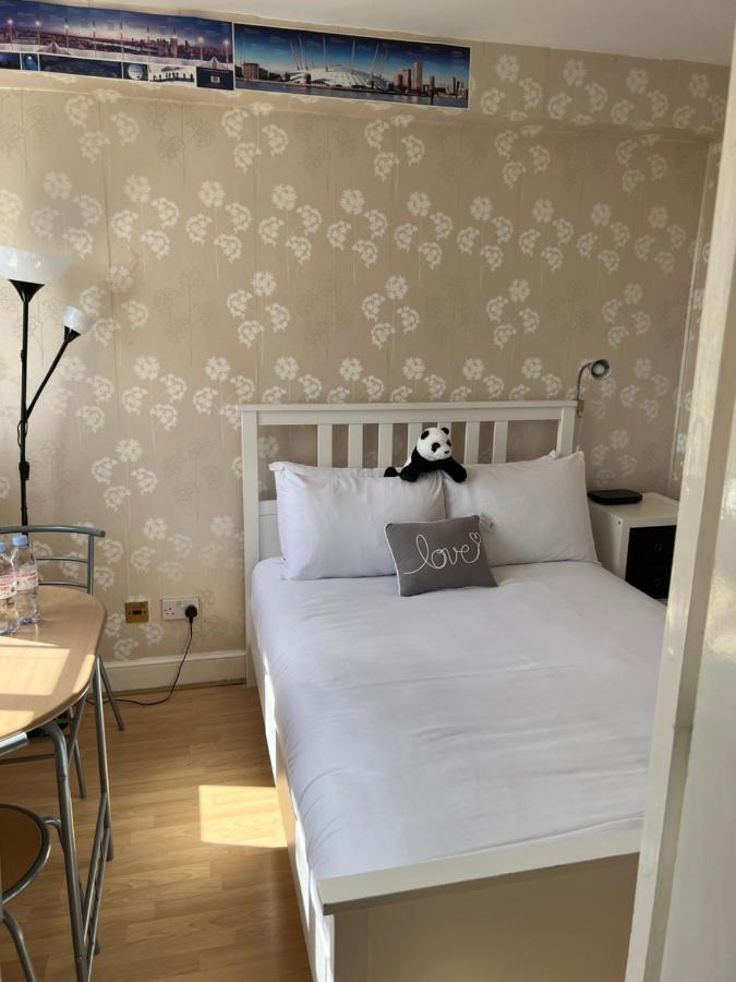 Super Located Studio In South Ken At Chelsea Cloister London Exterior foto
